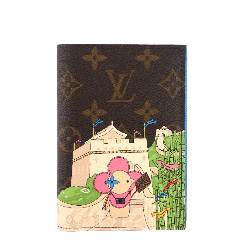 Louis Vuitton bags with a chain - link trim and a leather body for a modern edge2021 Christmas Animation Monogram Canvas Passport Cover