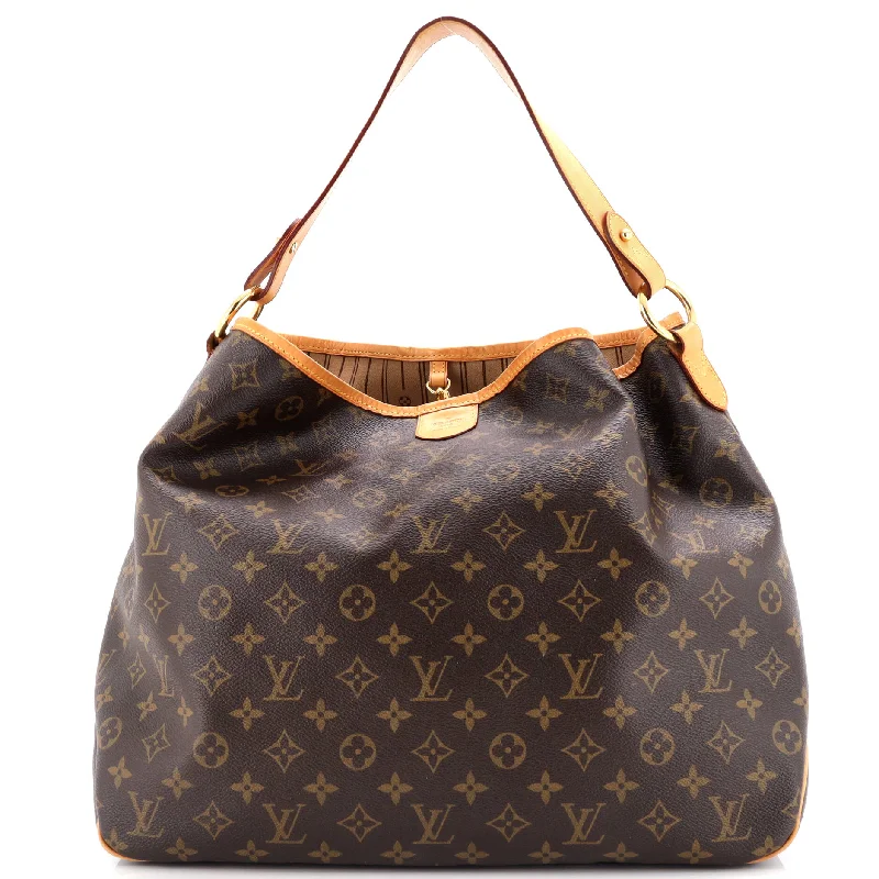 Louis Vuitton bags with a magnetic snap closure for easy accessDelightful Handbag Monogram Canvas MM