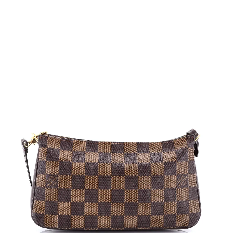 Ladies Louis Vuitton handbags with a detachable coin purse insideNavona Pochette Accessoires Damier