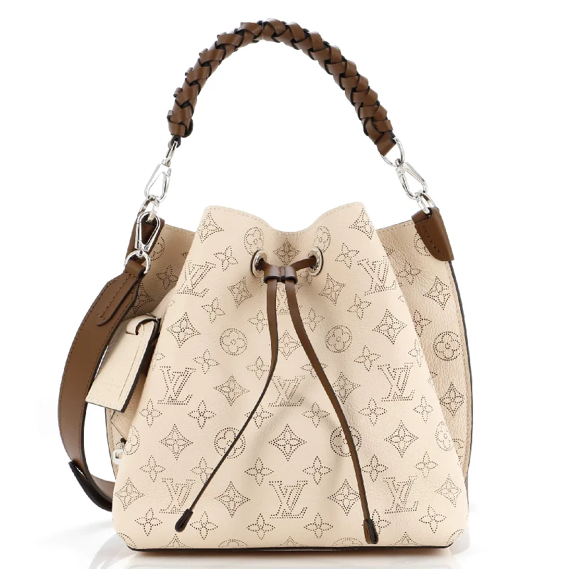 Louis Vuitton handbags with a patent - leather finish for a shiny lookMuria Bucket Bag Mahina Leather