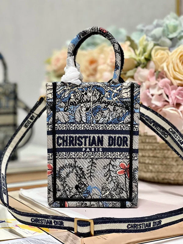 Christian Dior Saddle bags with a distressed leather finishWF - Dior Bags - 718