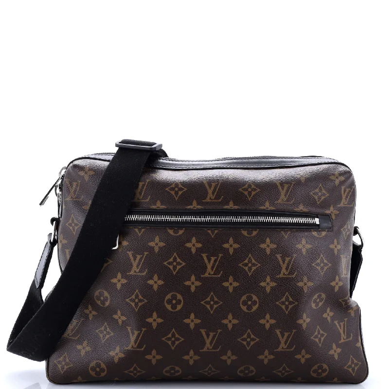 Ladies Louis Vuitton shoulder bags with a wide - width strap for comfortTorres Handbag Macassar Monogram Canvas GM