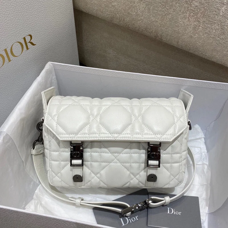 Christian Dior handbags with a detachable mirror for on - the - go touch - upsWF - Dior Bags - 616