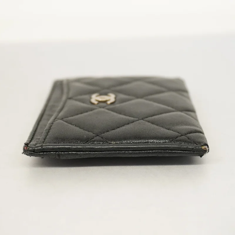 Chanel Luxury Handbag for High - End EventsCHANEL  Matelasse Card Case Silver Hardware Leather Card Case Black