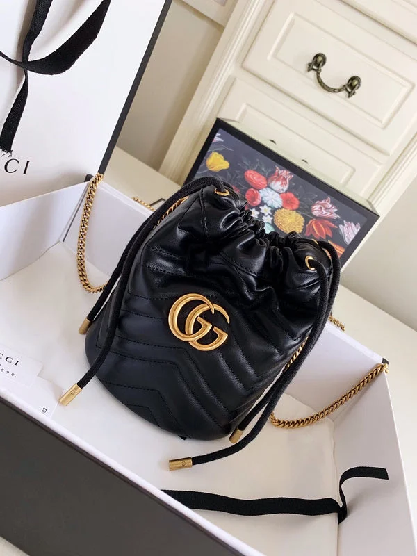 Women Gucci tote bags in GG Supreme canvas for a branded feelGucci Bags -  Luxury Bags  1405