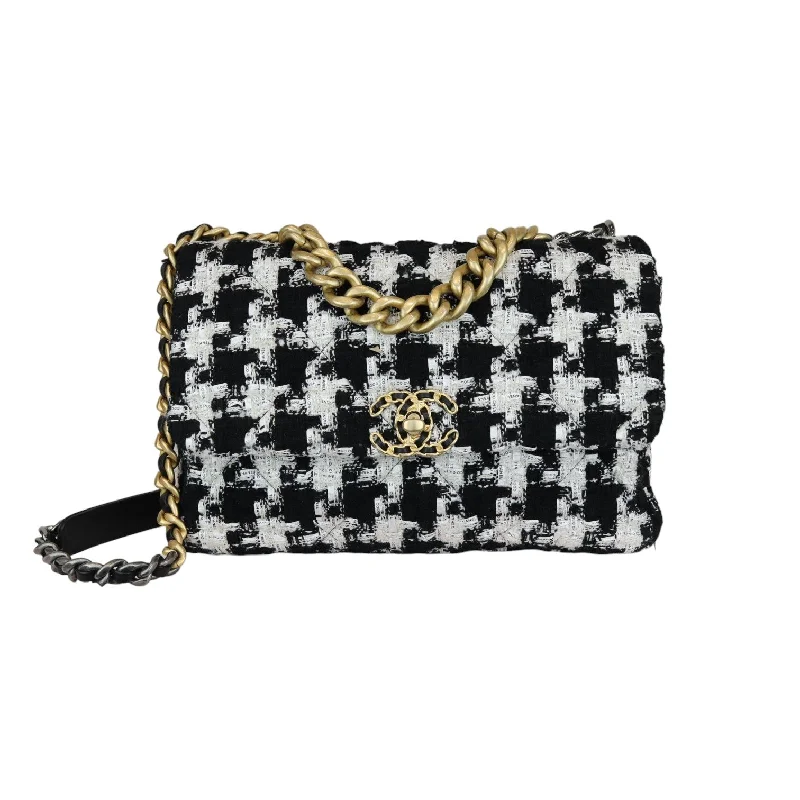 Chanel Lightweight Handbag for Daily Errands19 Flap Large Ribbon Houndstooth Tweed Black White MHW