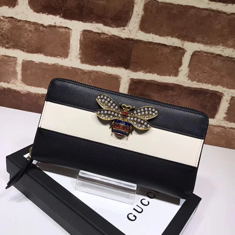 Ladies Gucci shoulder bags with a wide - width strapBC - GUCCI BAG - 656