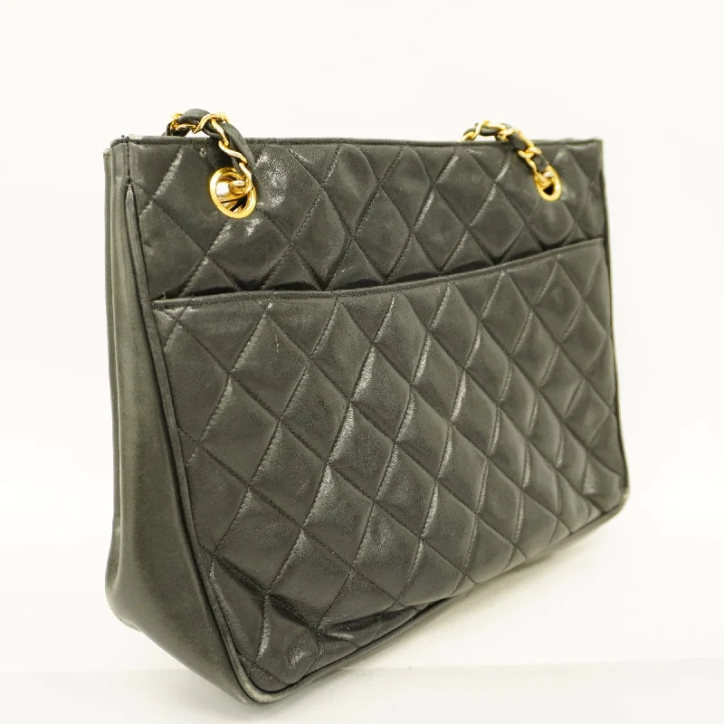 Chanel All - Match Handbag for Versatile StylingCHANEL  Matelasse Chain Shoulder Leather Shoulder Bag Black