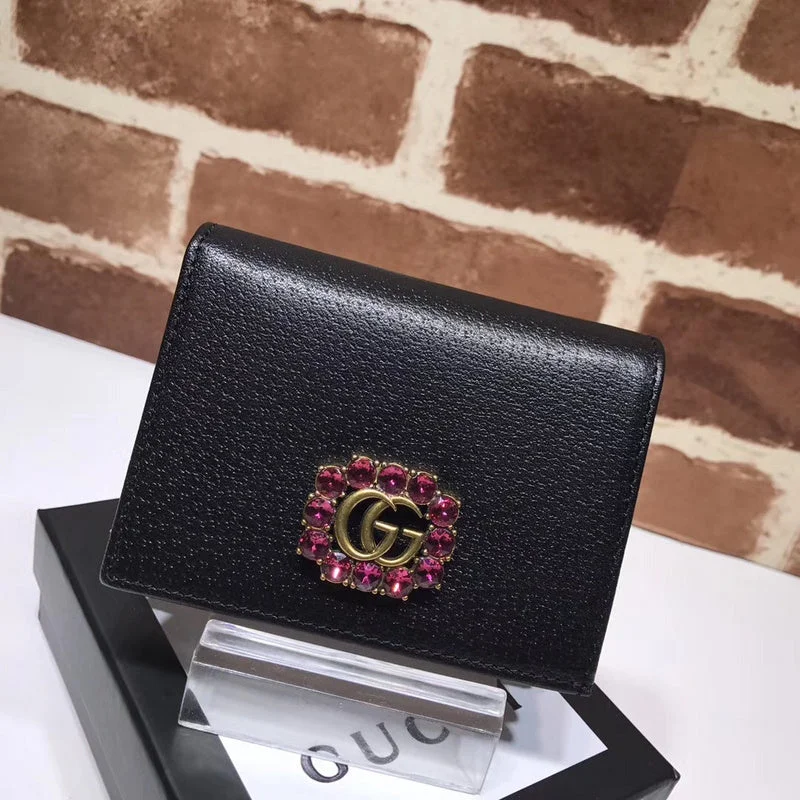 Gucci handbags for women with a metal - framed claspBC - GUCCI BAG - 665