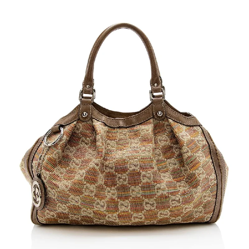 Ladies Gucci handbags with a detachable coin purse insideGucci Raffia Sukey Medium Tote (SHF-13209)