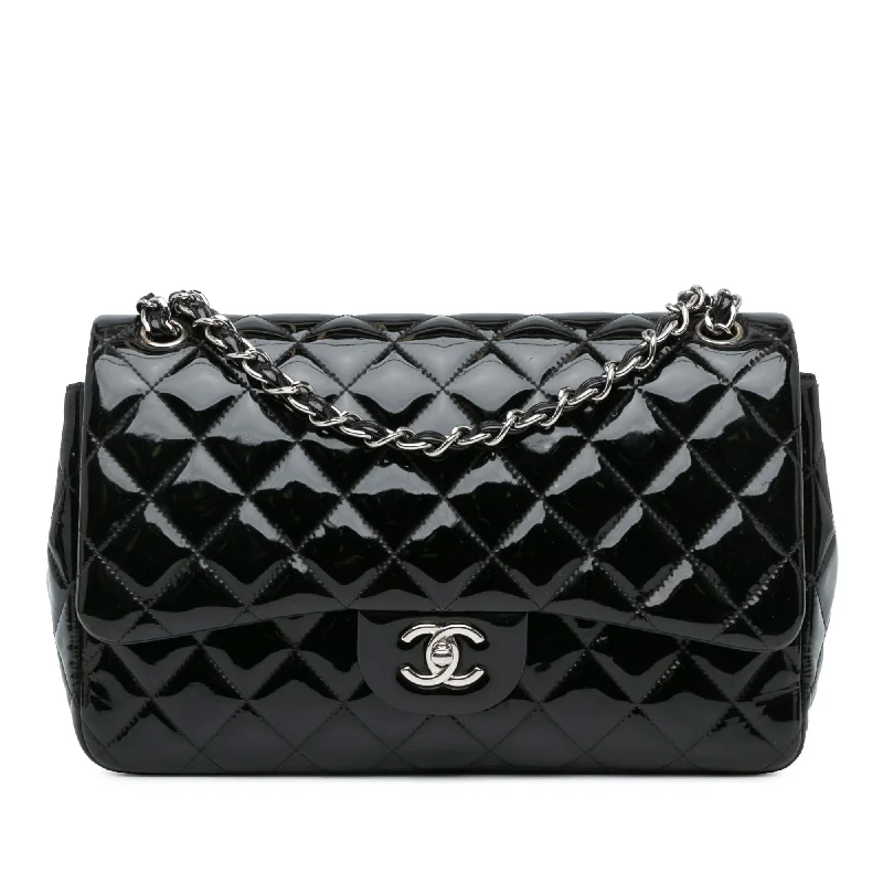 Chanel Quilted Leather Shoulder Bag for FashionistasChanel Jumbo Classic Patent Double Flap (SHG-vKYDDo)