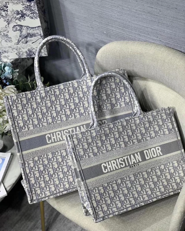 Christian Dior Saddle bags with a distressed leather finishChristian Dior Tote Bag For Women