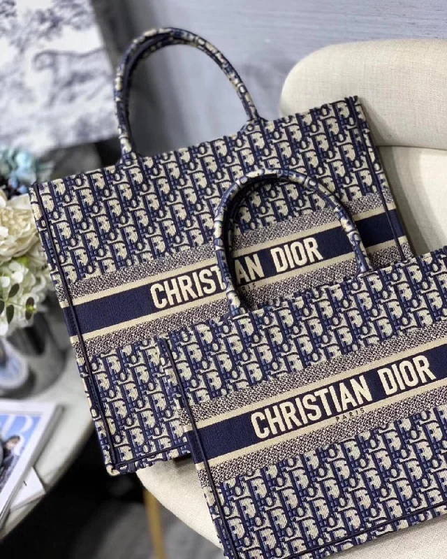 Fashion - forward Christian Dior tote bags for the modern womanChristian Dior Tote Bag For Women