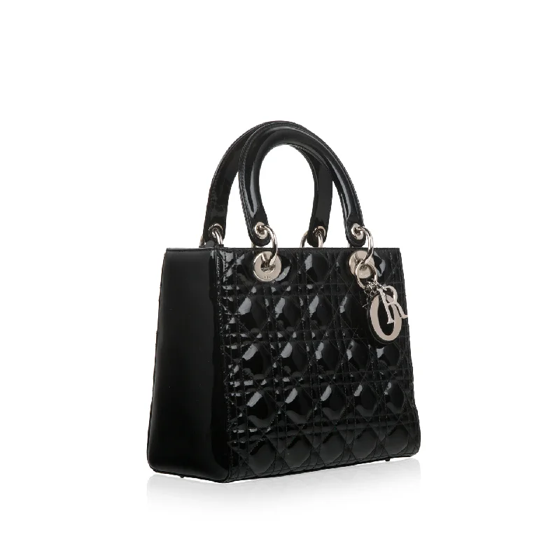 Christian Dior handbags with a removable shoulder strap for versatilityLady Dior Black Patent Leather Medium