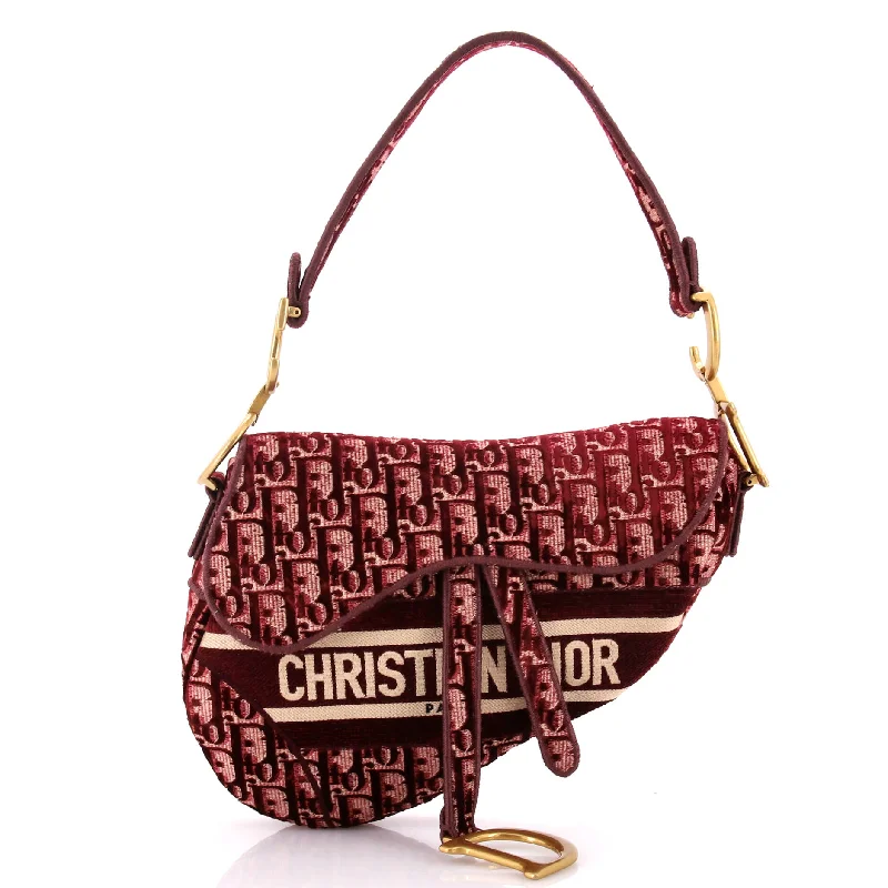 Luxury Christian Dior crossbody bags with a chain - link strapSaddle Handbag Logo Embroidered Oblique Canvas Medium