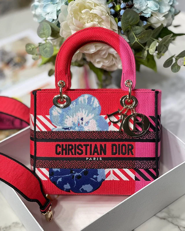 Stylish Christian Dior shoulder bags with a tassel - adorned zipperWF - Dior Bags - 584